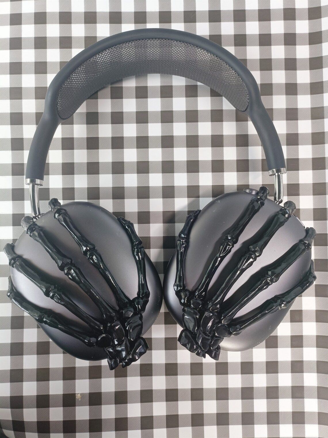 SKELETON HAND Attachments for AIRPODS MAX 3D print model_14