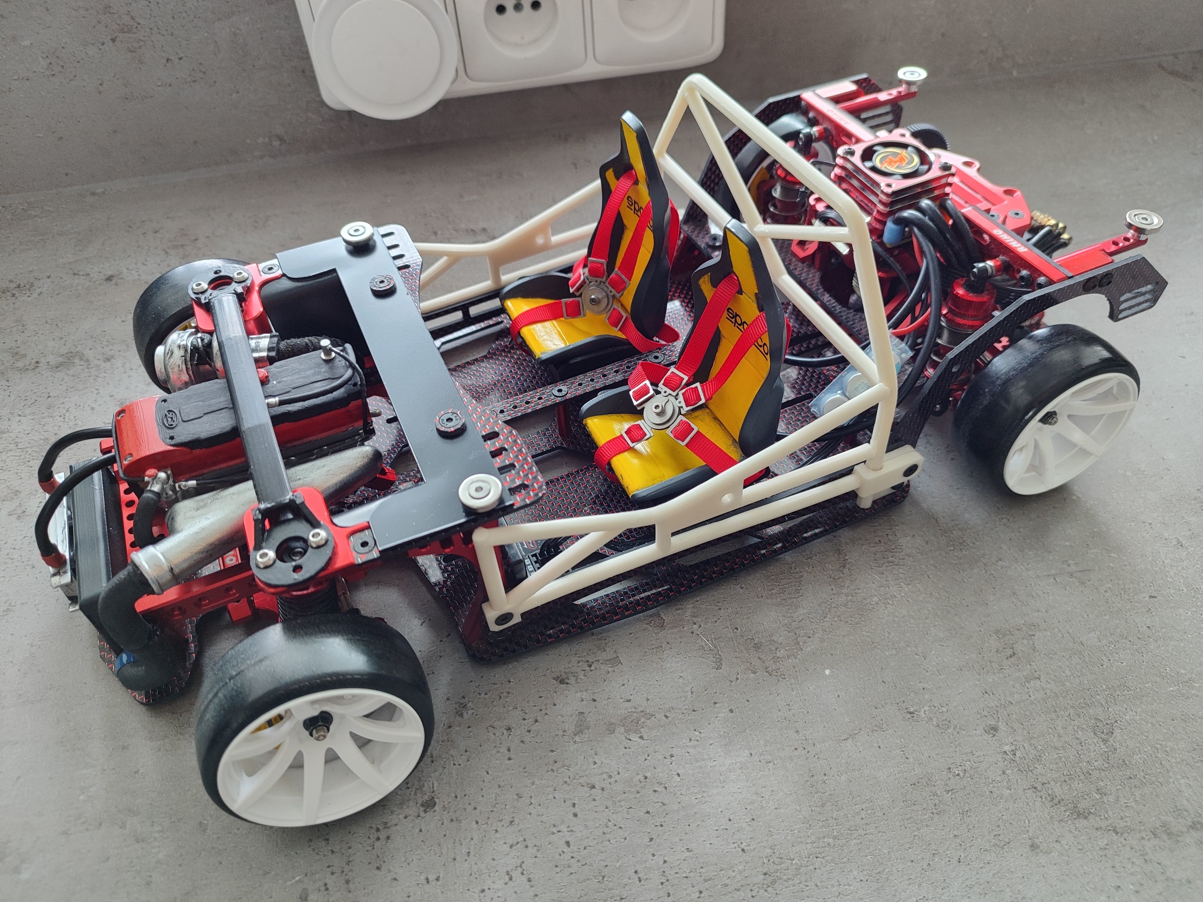 Rhinomax II  INTERIOR  RC DRIFT  3D print model_2