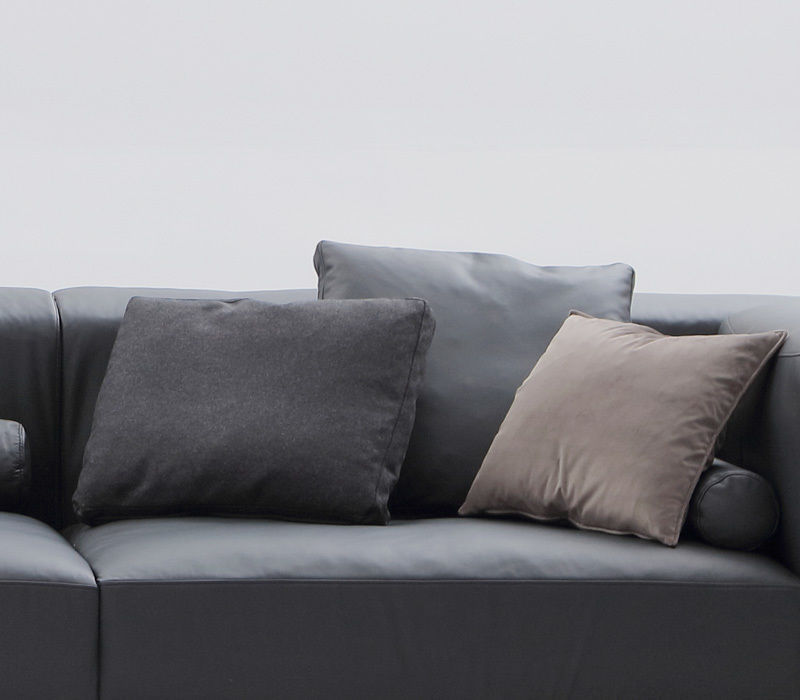 sofa Torreano  Low-poly 3D model_2