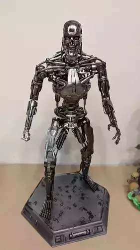 T-800 THE TERMINATOR High Detal
