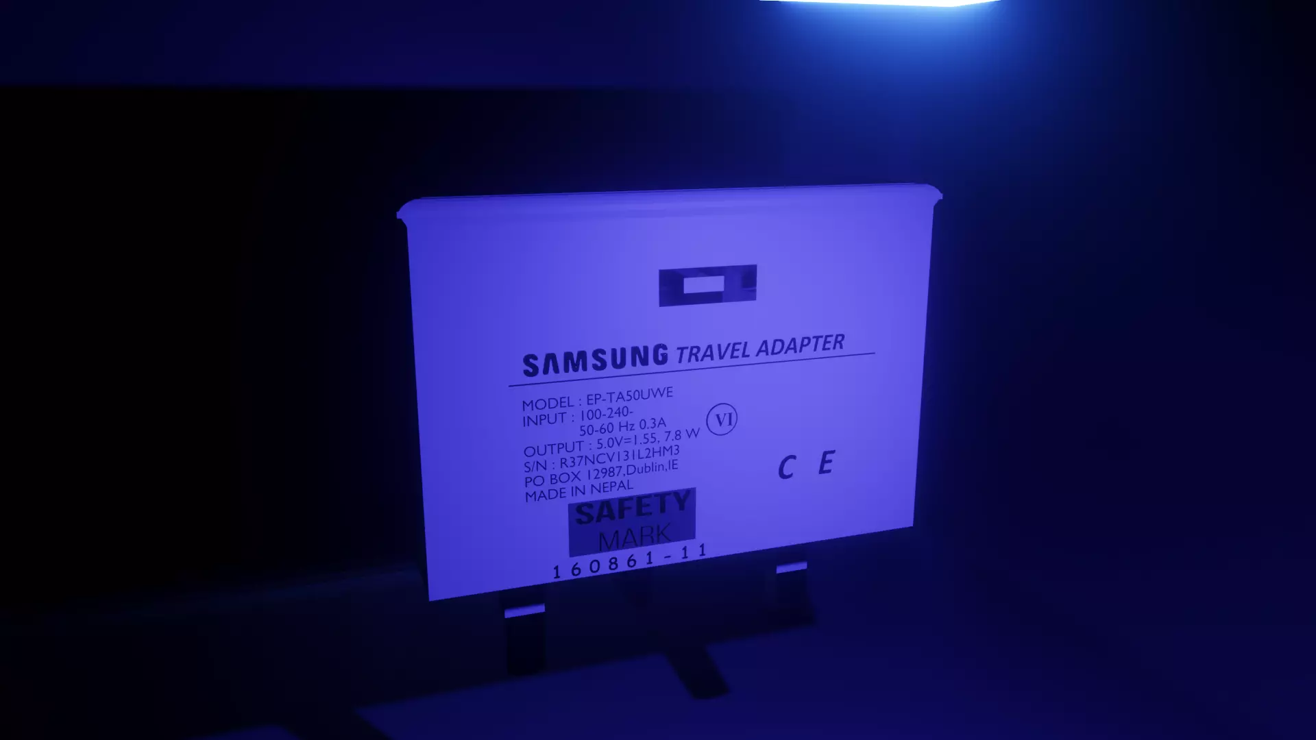 3 pin charger Free 3D model
