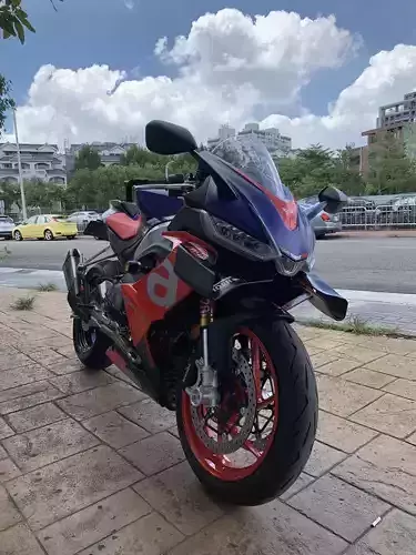 RS660 fixed wing independent design style