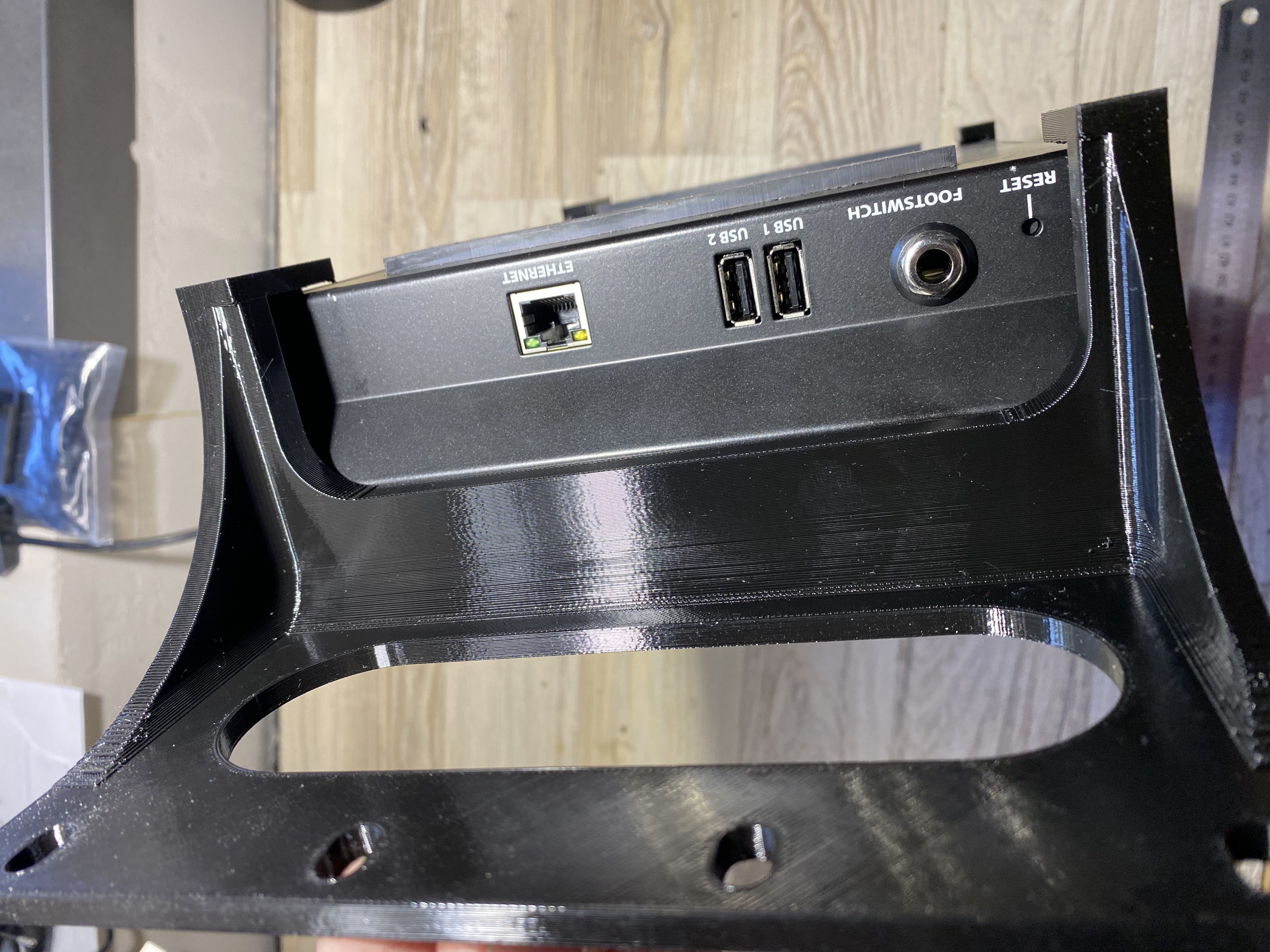 soundcraft ui12 rack adapter 3D print model_3