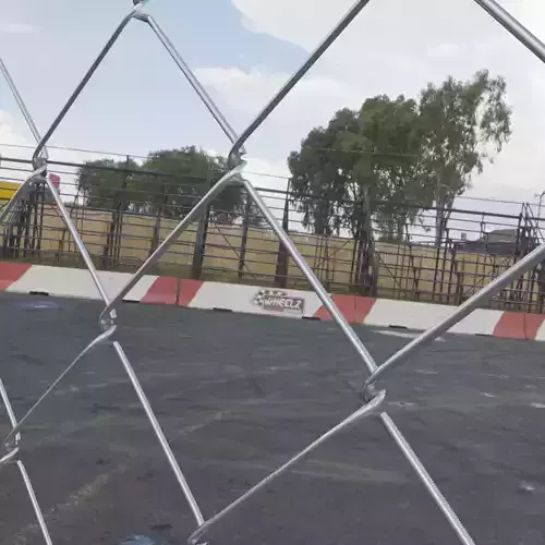 Rabitz wire netting 2 x 2 x 1 14 inch stainless steel Texture