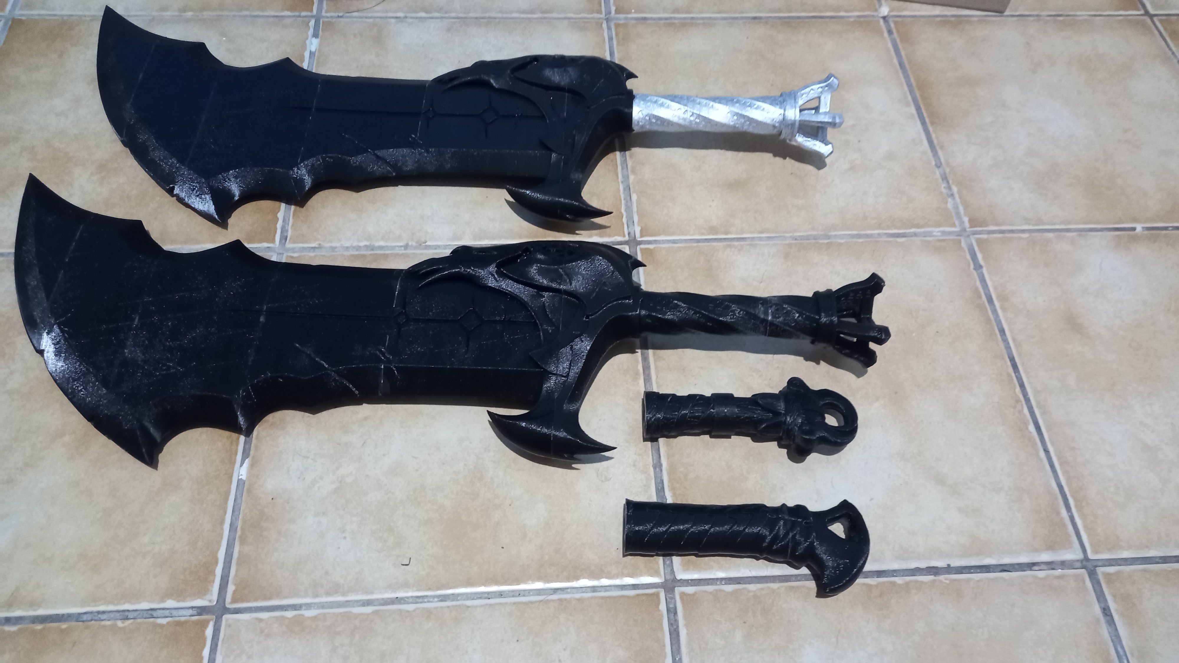 God Of War Ragnarok Kratos Blades Of Chaos lv2 model 3d print  3D print model_27