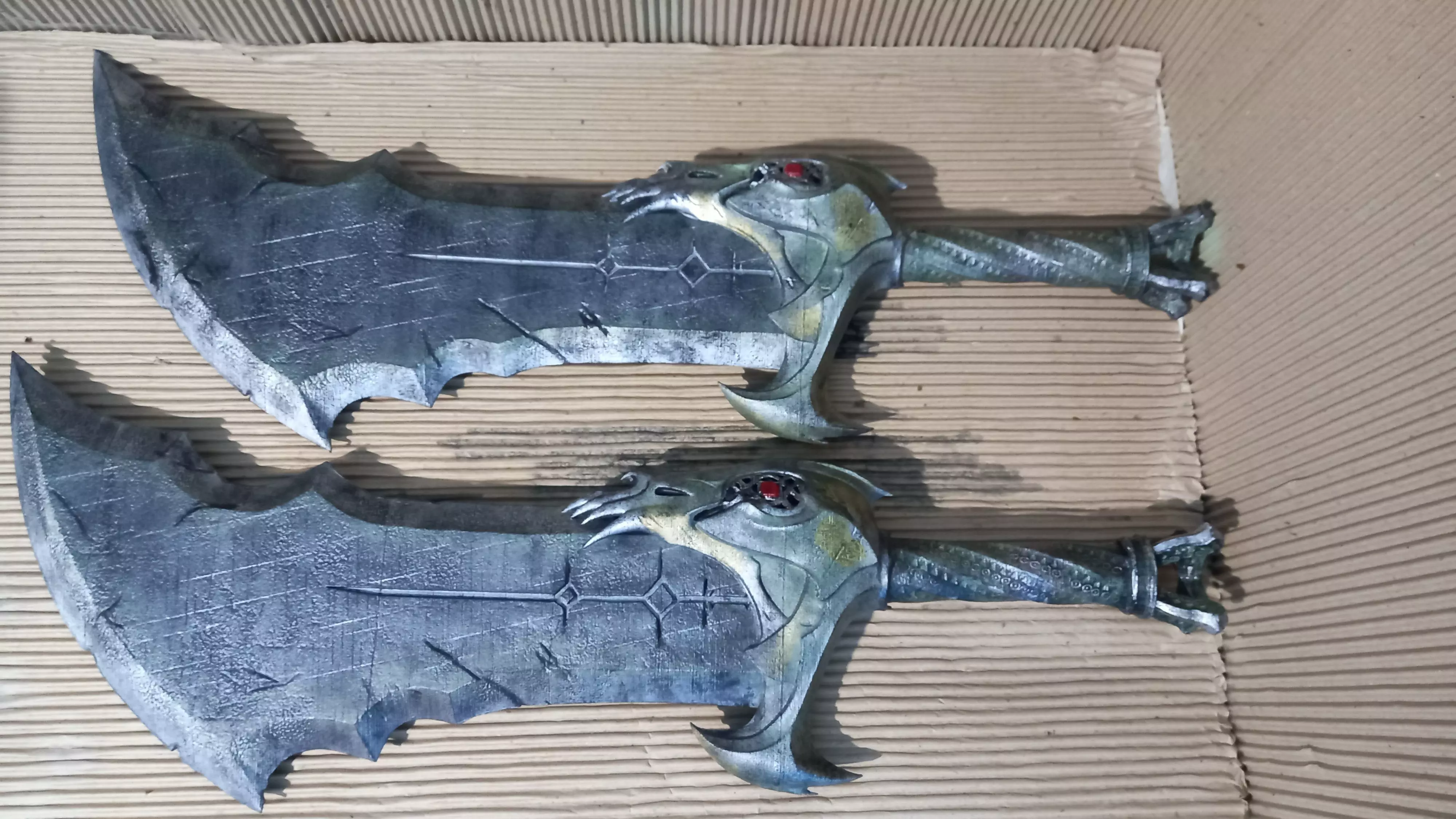 God Of War Ragnarok Kratos Blades Of Chaos lv2 model 3d print  3D print model_0