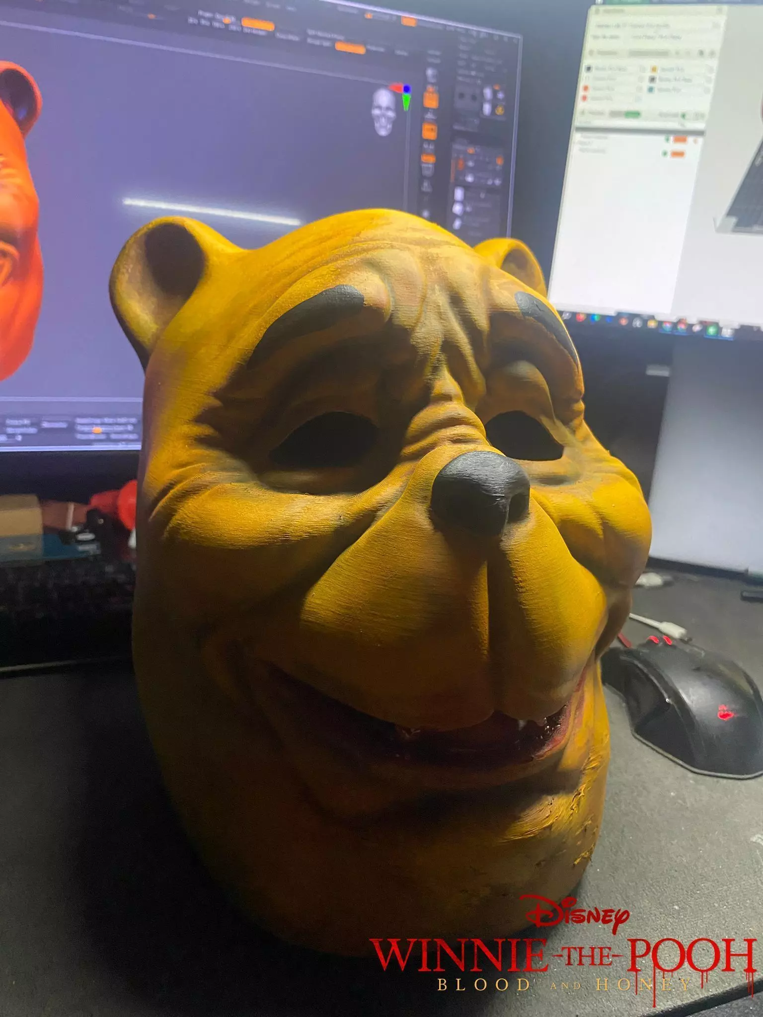 WINNIE THE POOH HALLOWEEN MASK 3D print model_0