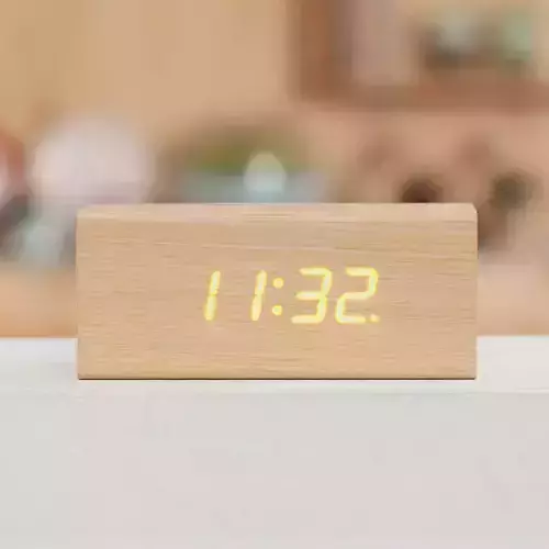 LED wooden alarm clock