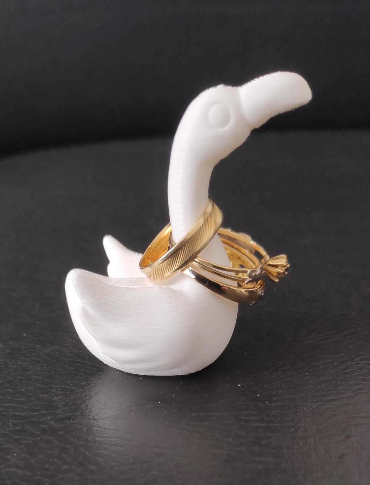 Flamingo Ring Holder 3D model 3D printable CGTrader