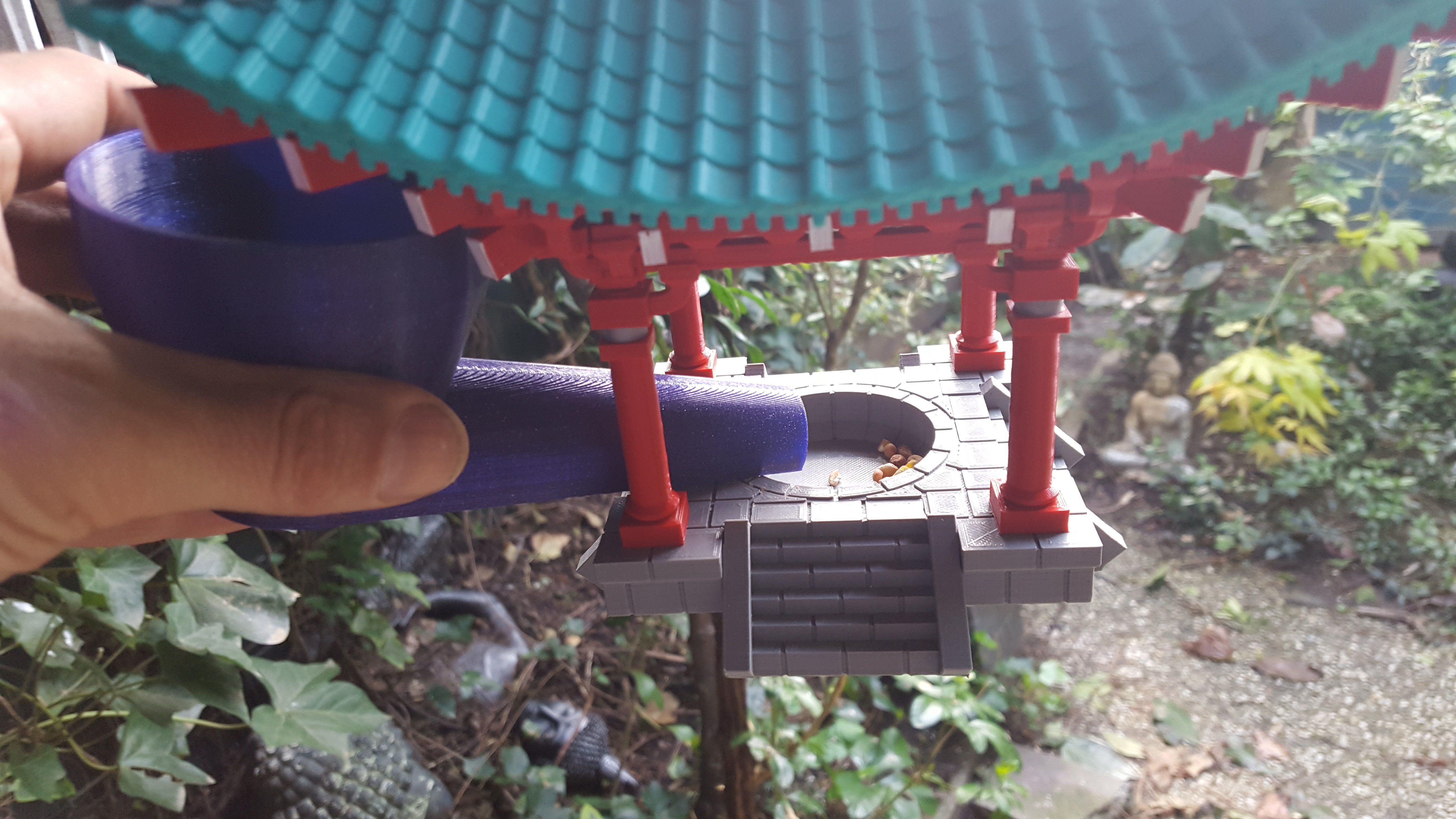 Bird Seed Dispenser Free 3D print model_1