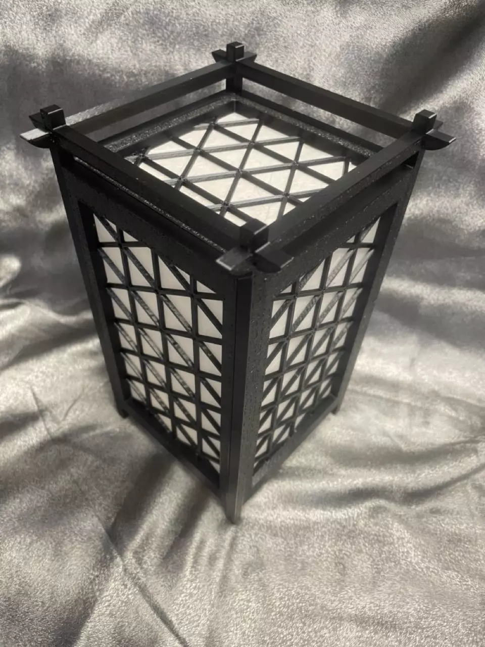 Kumiko Japanese Shoji Lantern - Mitsukude 3D print model