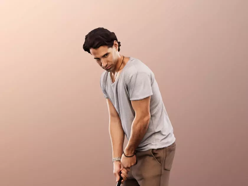 Mick 13004 - Casual Man Playing Golf Low-poly 3D model_0