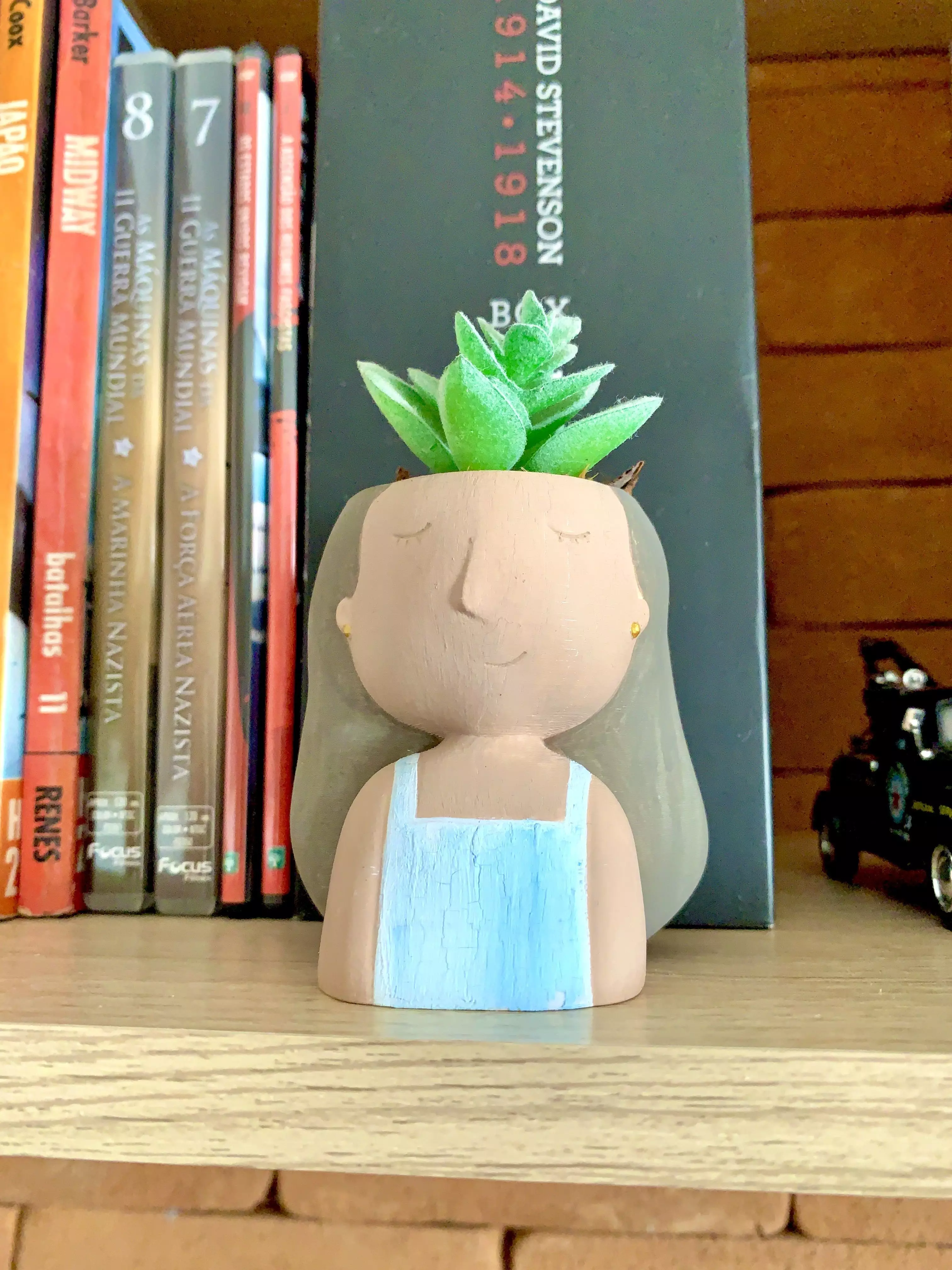 VASE MOTHER OR WIFE Free 3D print model_0