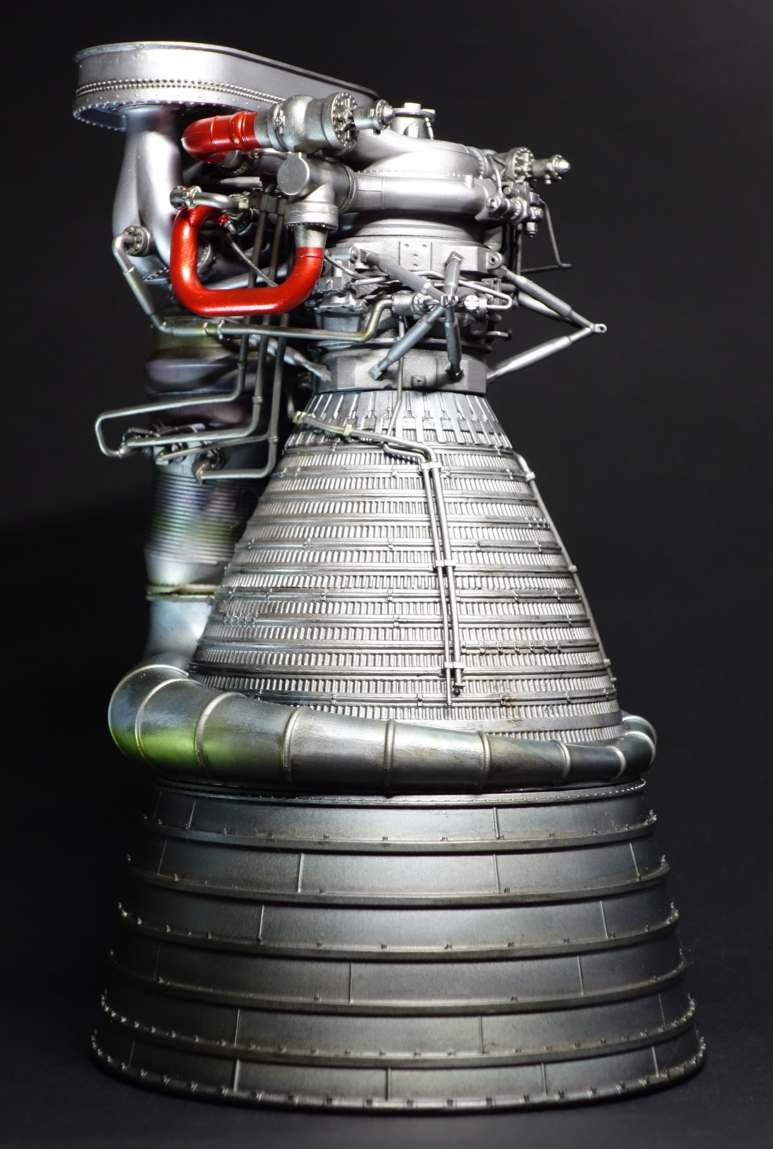 Apollo  Saturn V F-1 Rocket Engine 3Dprint model  3D print model_1