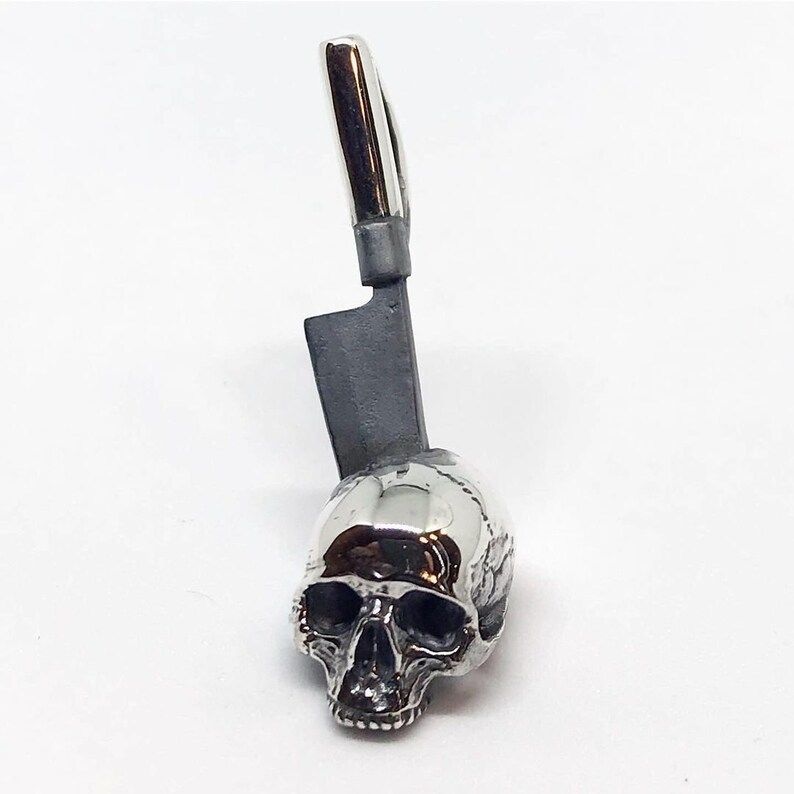 Skull With Knife Pendant 3D print model_1