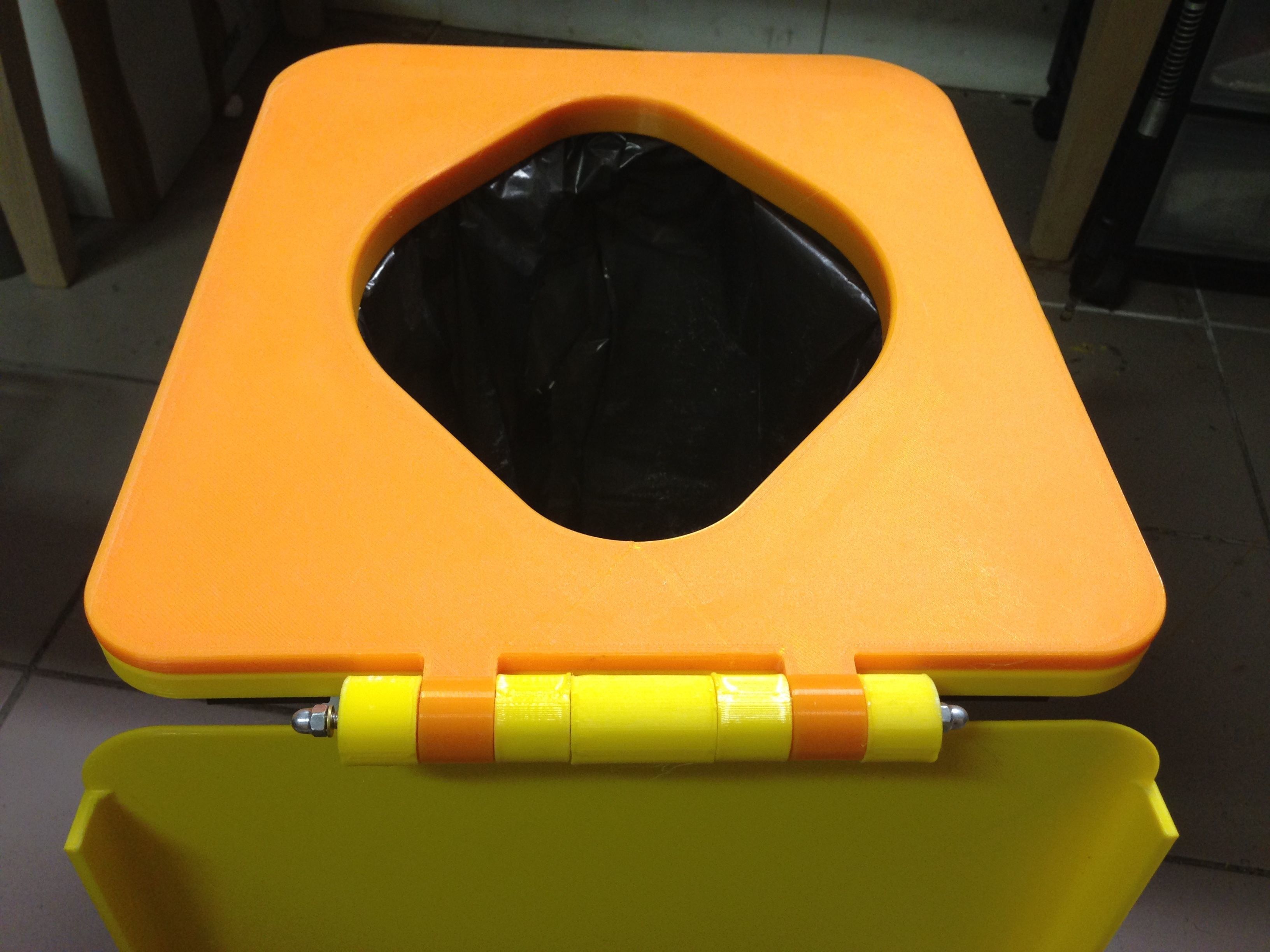 Emergency toilet 3D print model_13