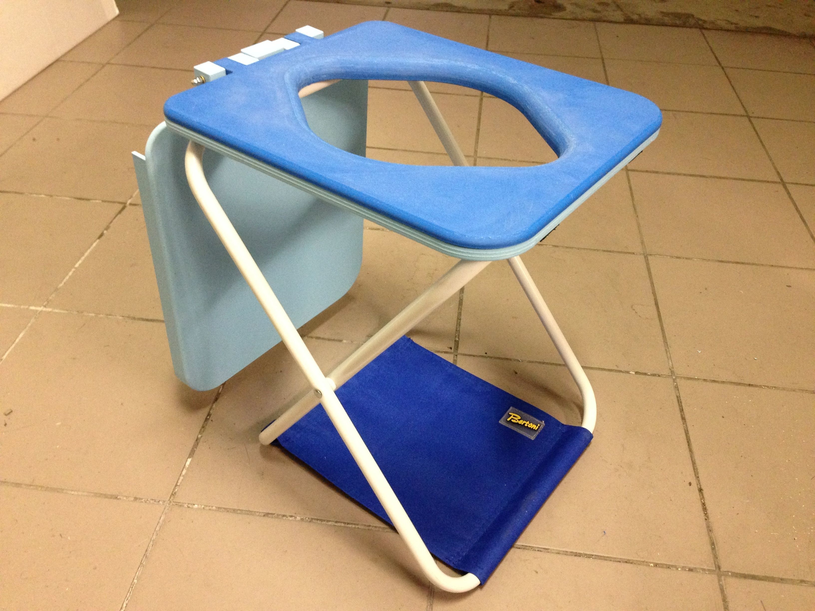 Emergency toilet 3D print model_1