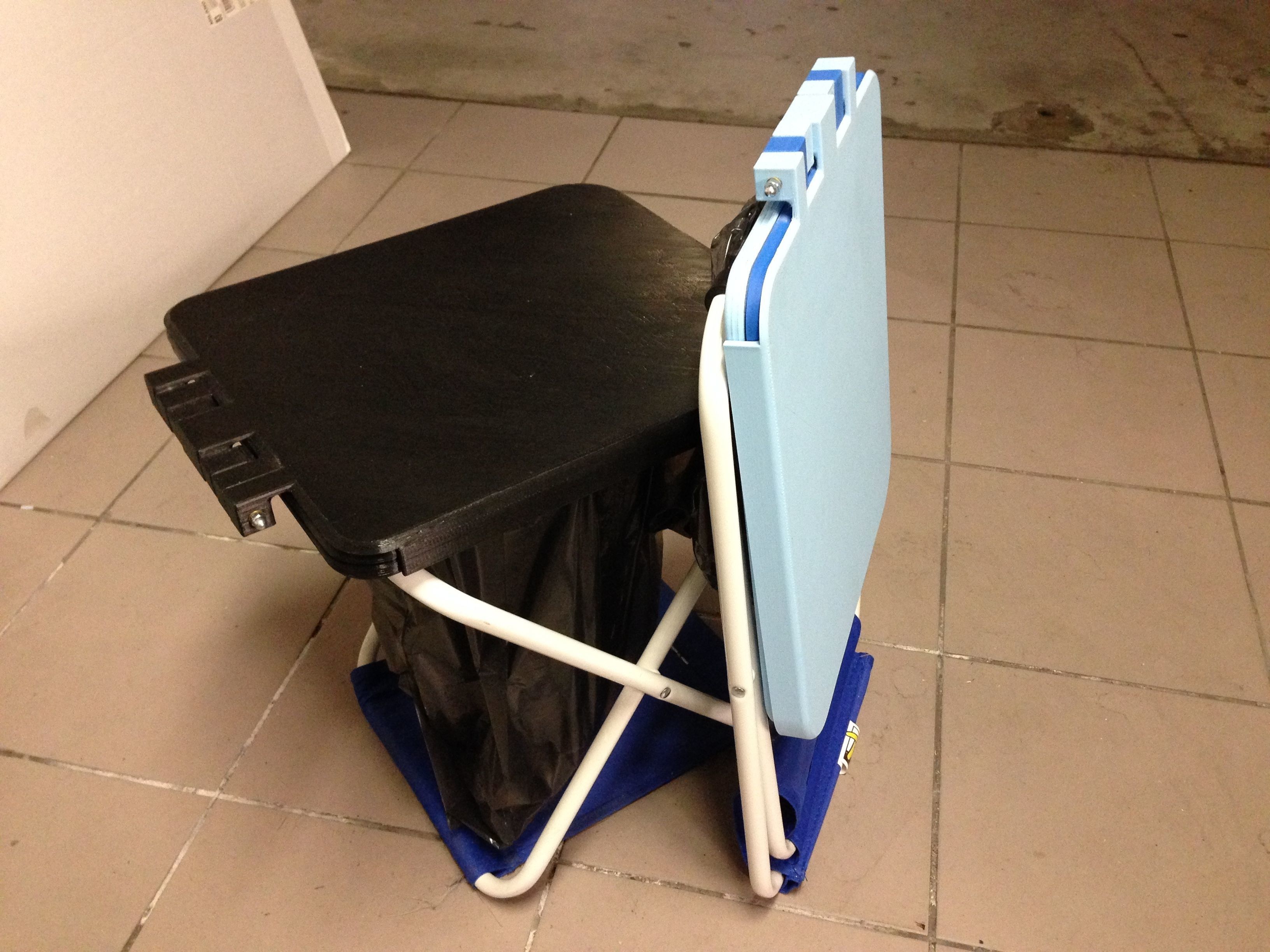 Emergency toilet 3D print model_5