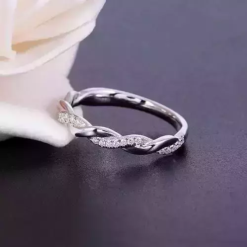 wadding diamond ring