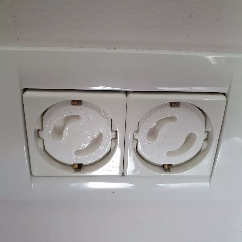 Child Safe electrical outlet cover 3D print model_0