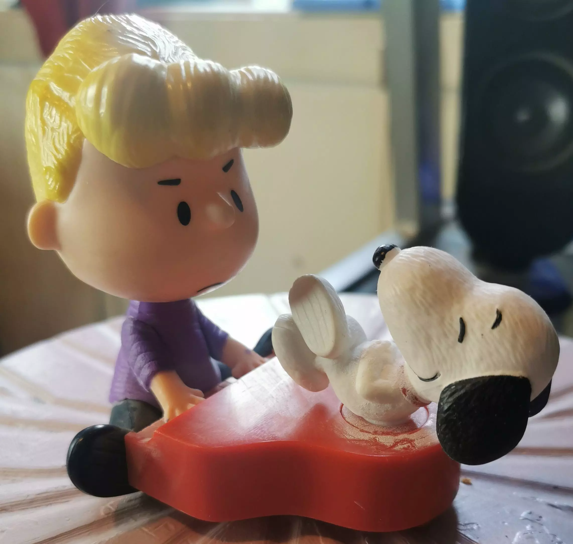 schroder and snoopy 3D print model_0