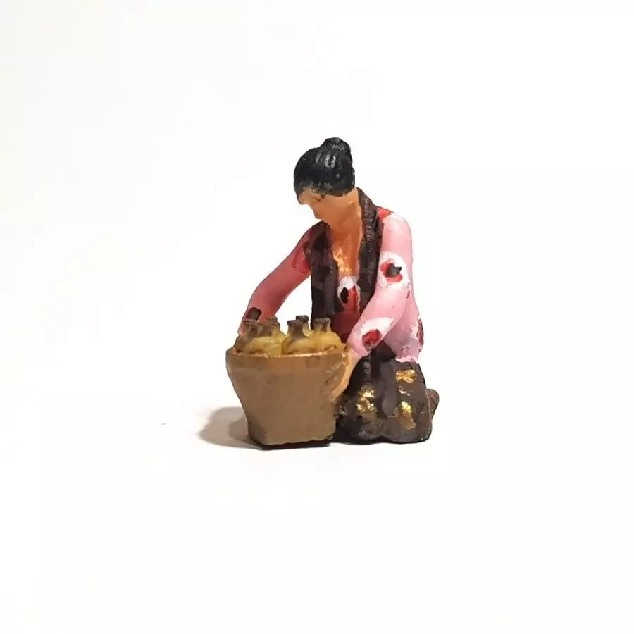 Figure Mbok Jamu Serving 1-64 Scale 3D print model