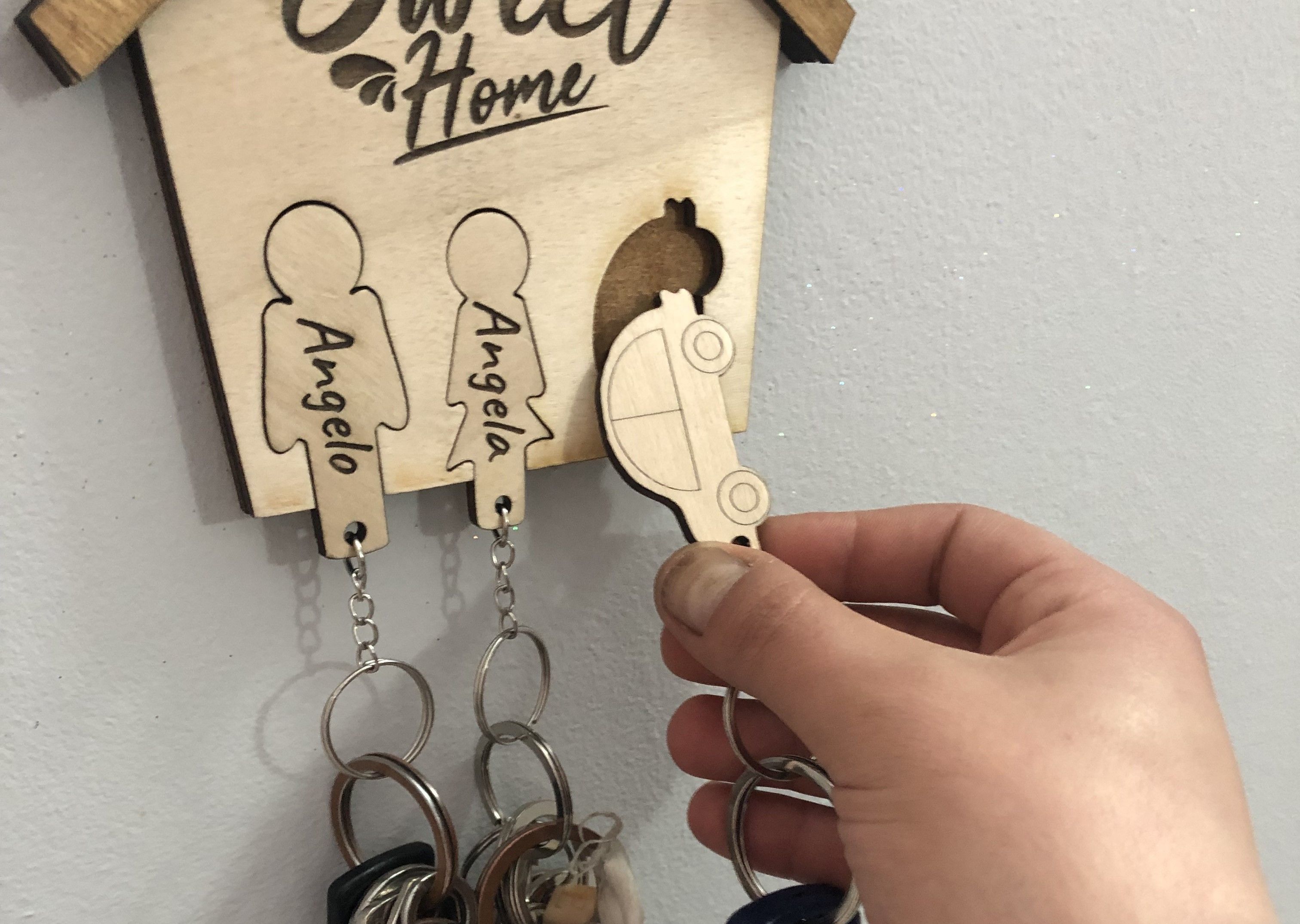 LASER CUT - PERSONALIZED WALL KEYCHAIN Low-poly 3D model_4