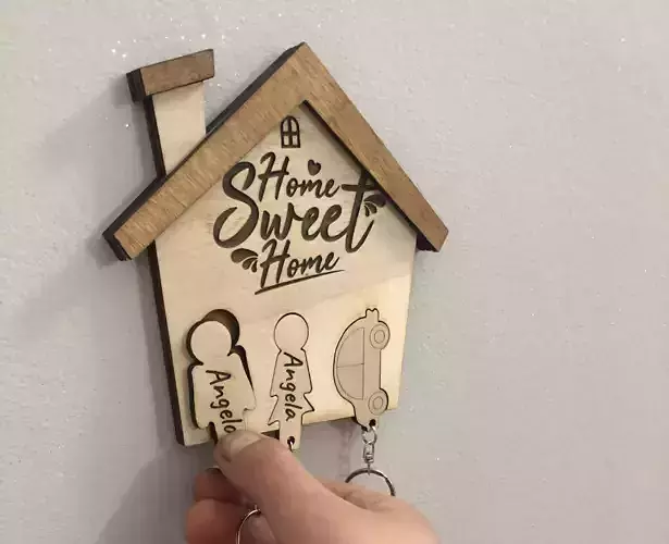 LASER CUT - PERSONALIZED WALL KEYCHAIN Low-poly 3D model