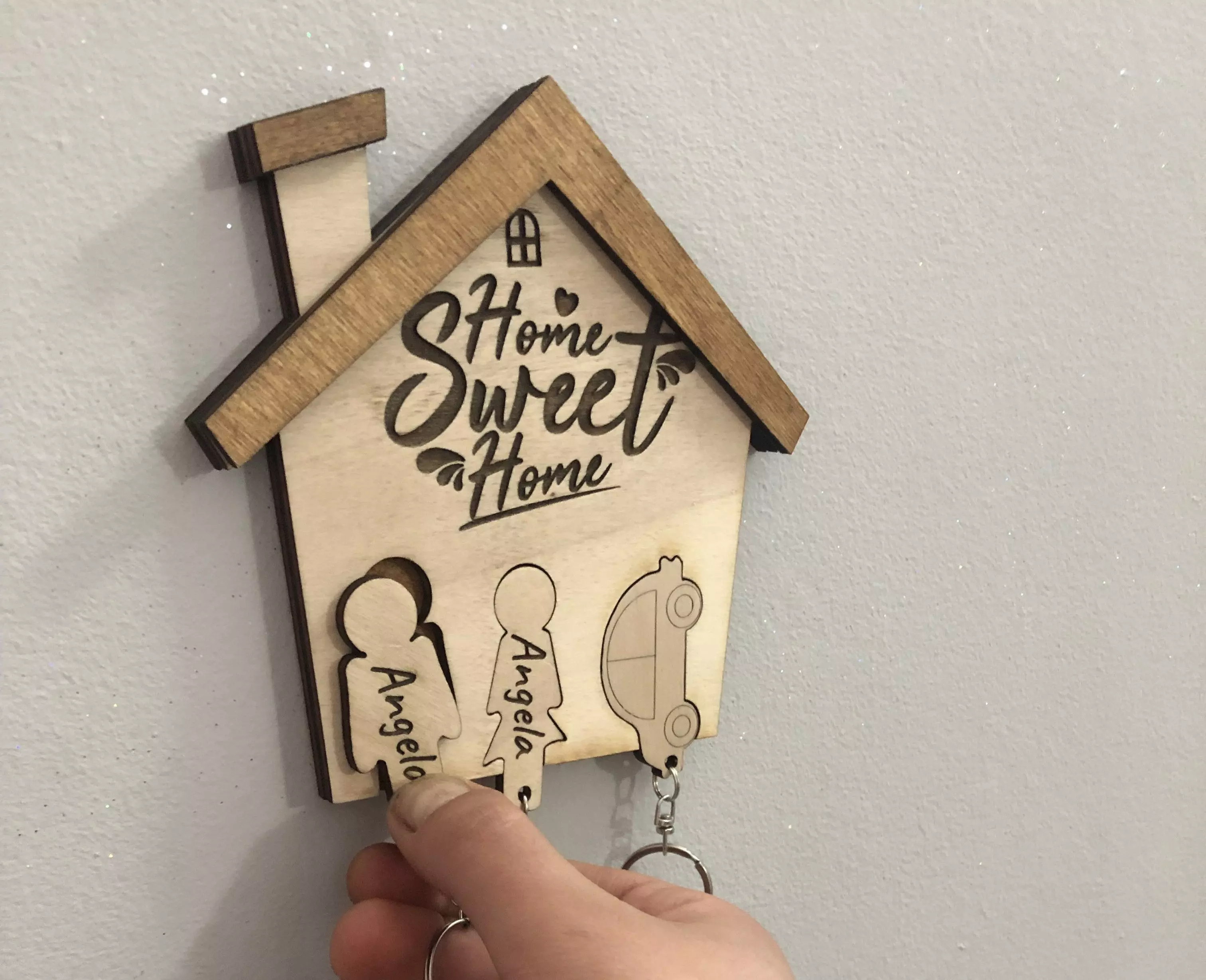 LASER CUT - PERSONALIZED WALL KEYCHAIN Low-poly 3D model_0