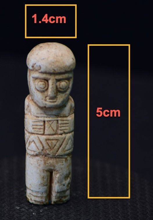Tiwanaku or Aztec personal religious artifact 3D print model_2