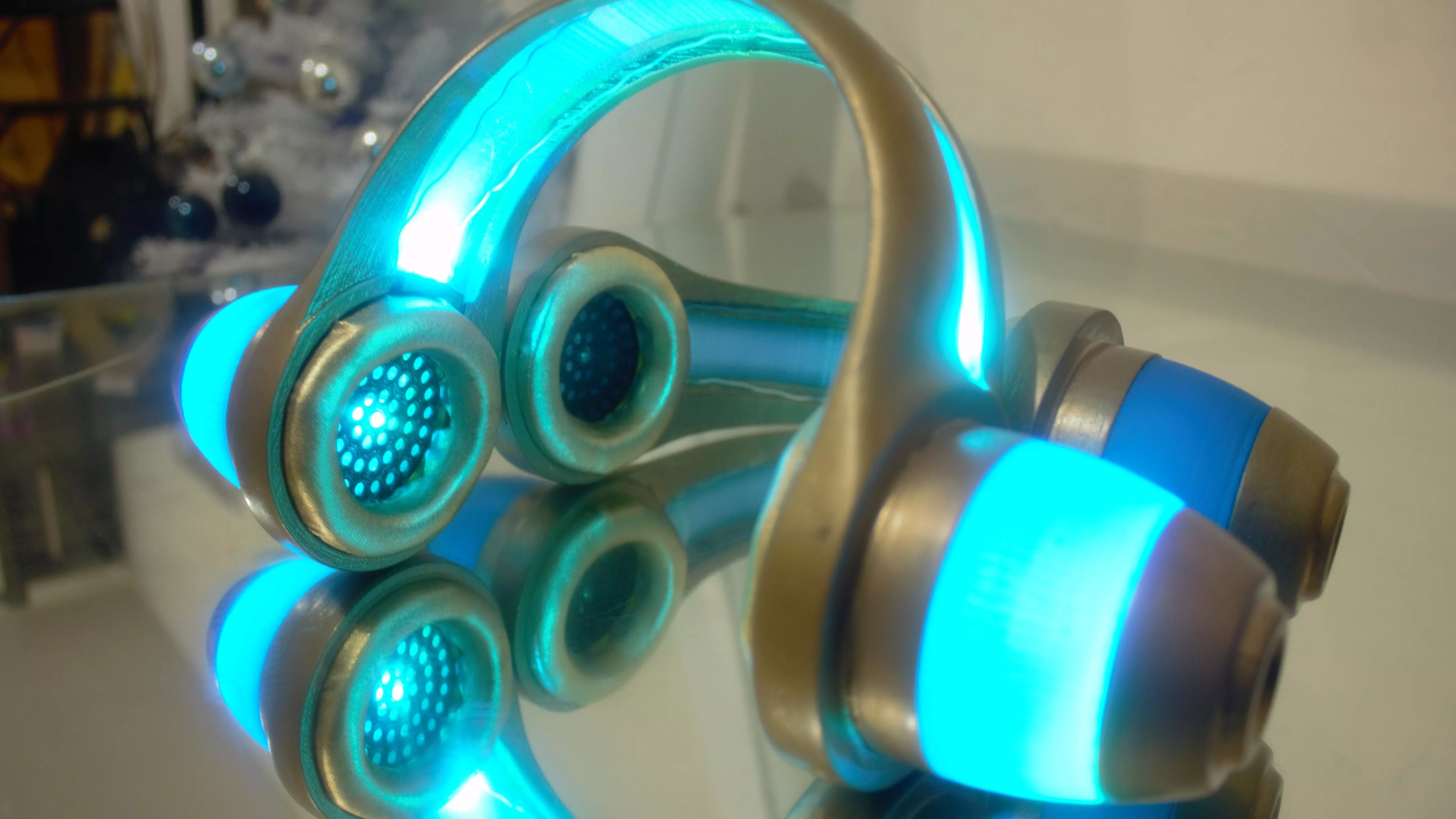 AUDIFONOS UTA ONE PIECE 3D PRINT MODEL  3D print model_0