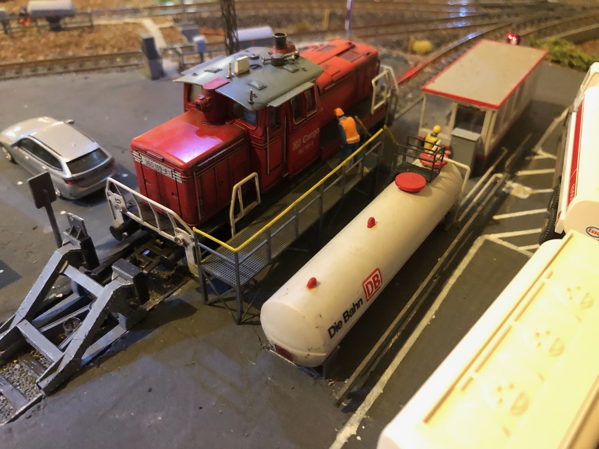 Wartungsbuehne und Gleisabdeckungen in H0 3D print model_9