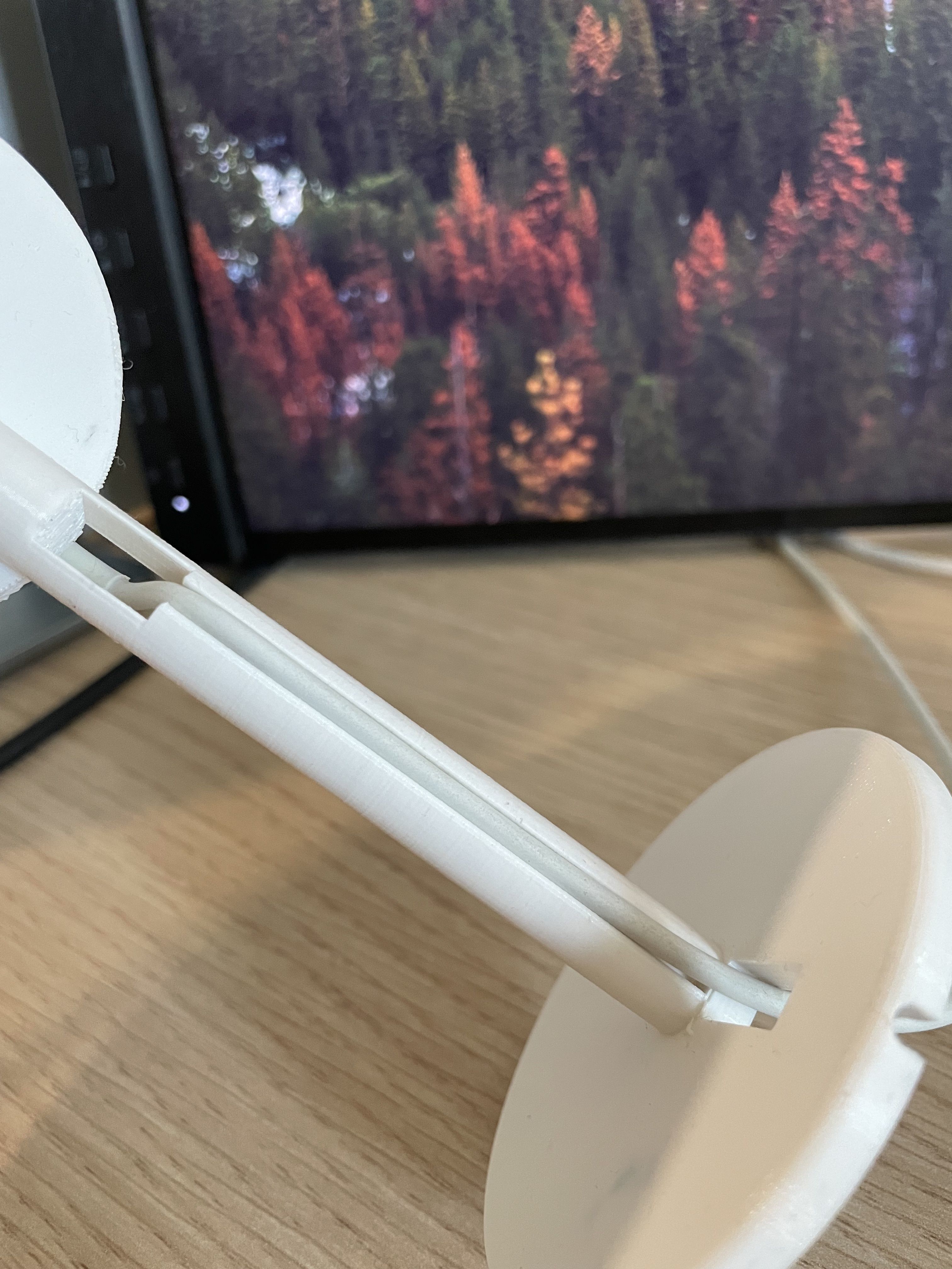 Minimalistic magsafe iphone stand 3D print model_5