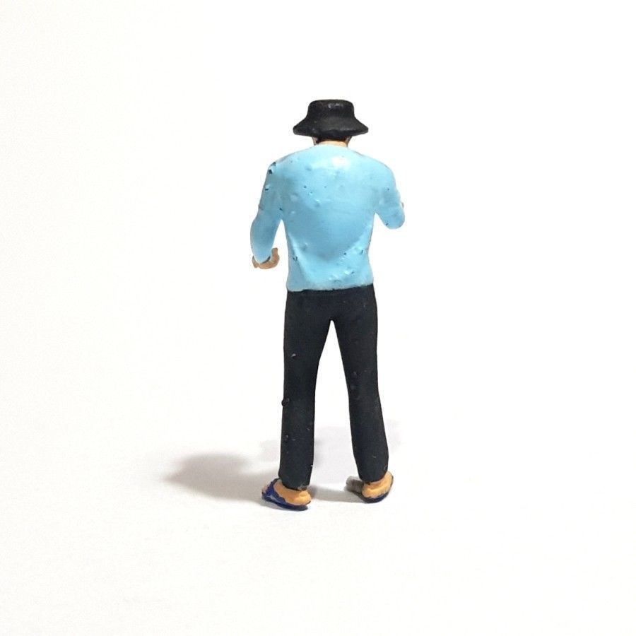 Figure Mamang Es Goyang in 1-64 Scale 3D print model_8