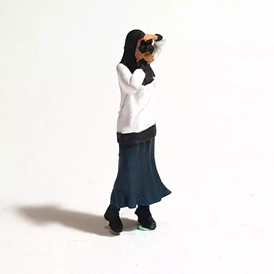 Figure Zainab Camera Standing in 1-64 Scale 3D print model_0