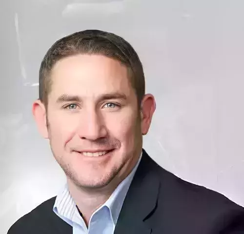 REALISTIC MEN HALF BODY Free 3D model