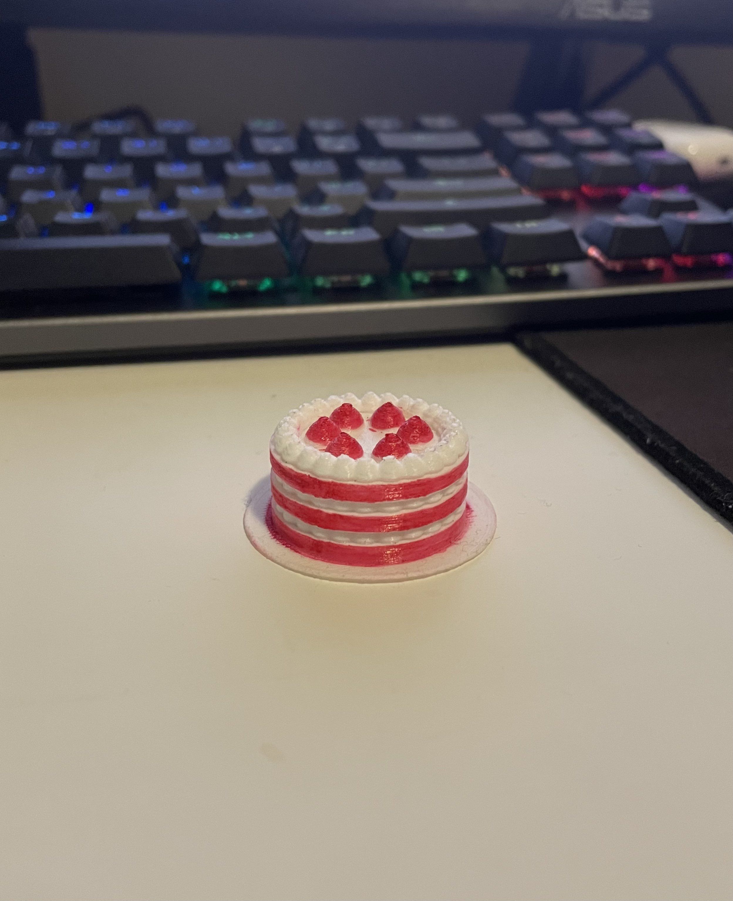 Strawberry Layered Cake 3D print model_1