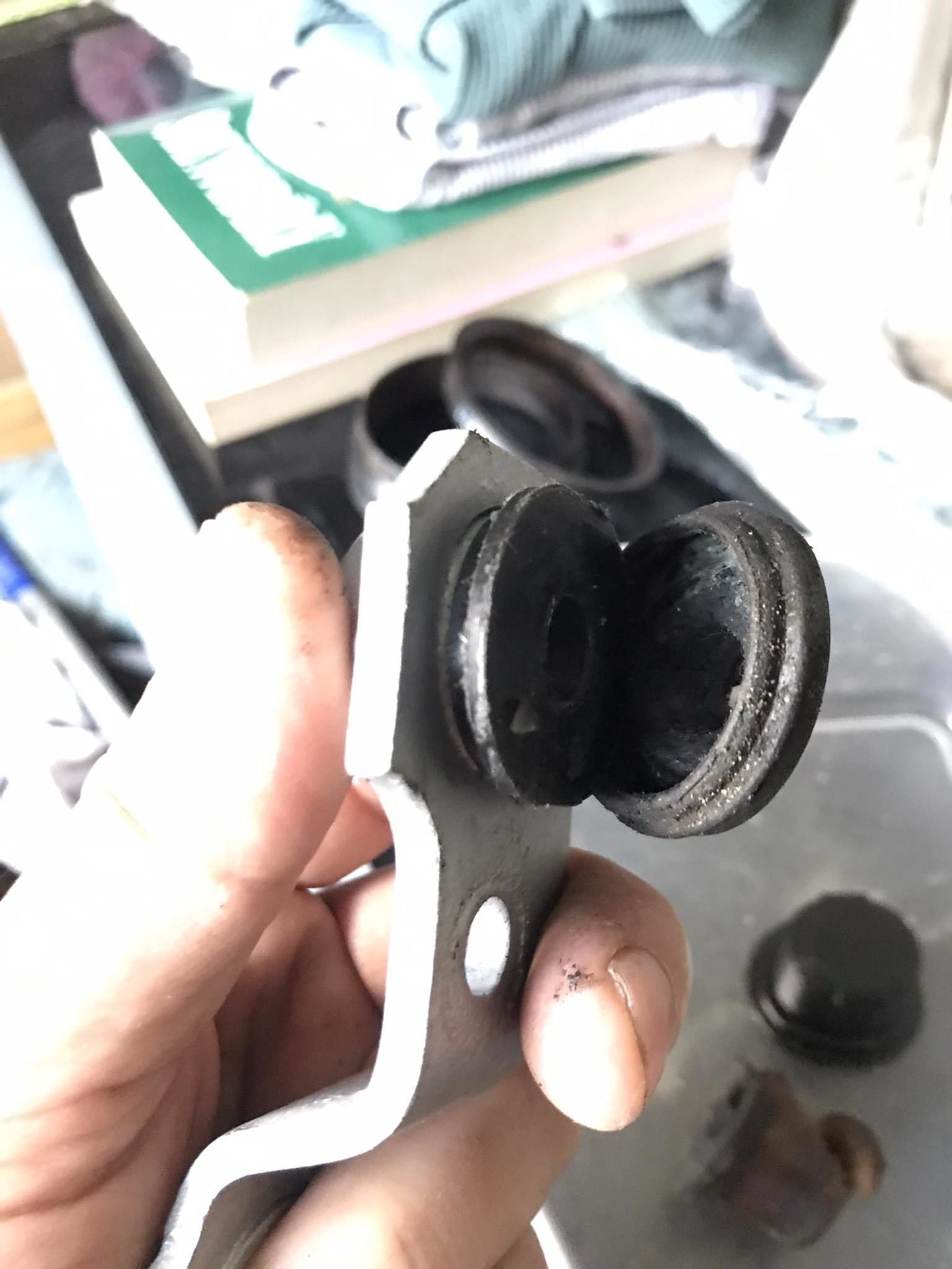 TRANSMISSION BUSHINGS FOR VOLKSWAGEN PASSAT B2 3D print model_12