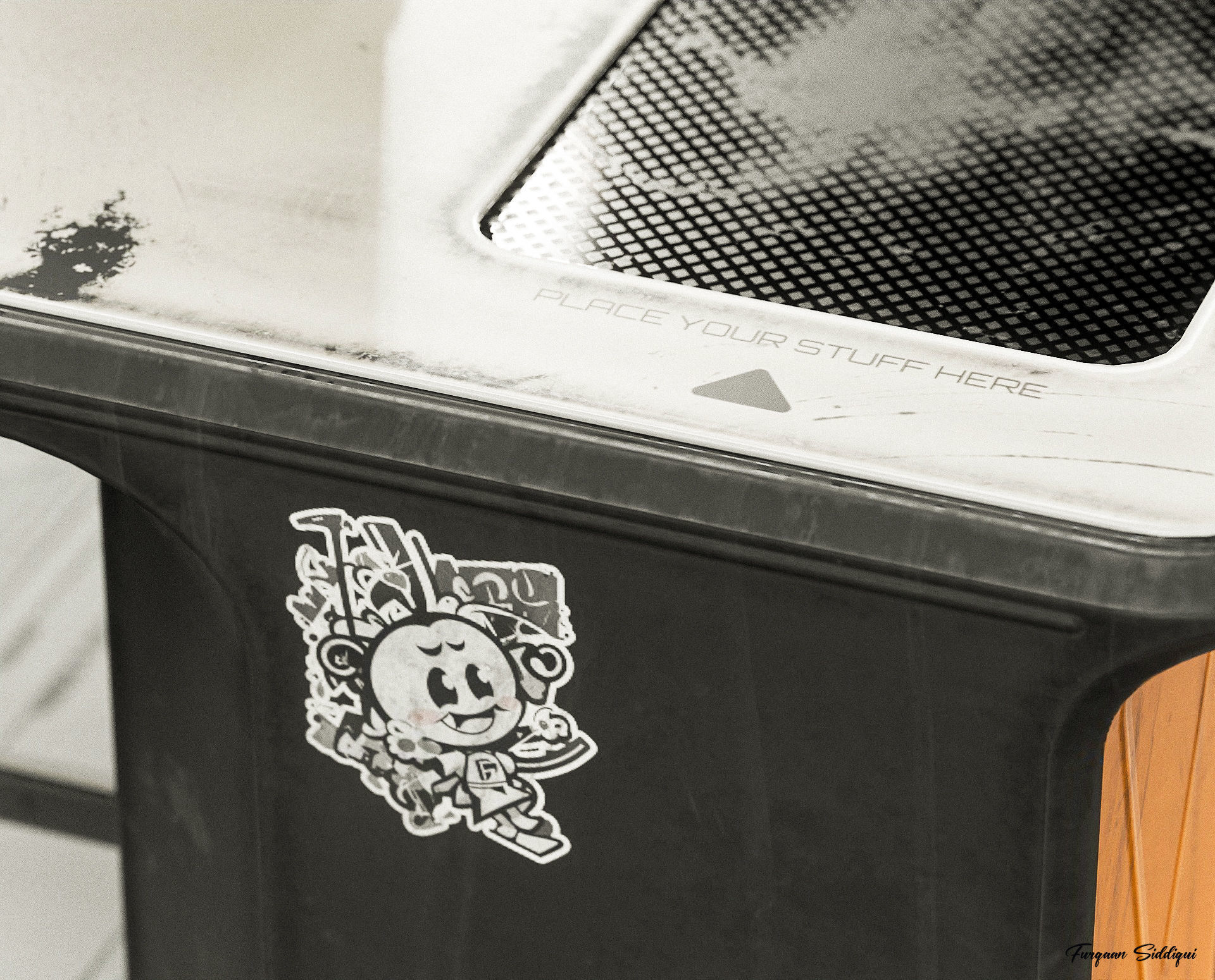 Sci-fi Stylized Office Table PBR Low-poly 3D model_9