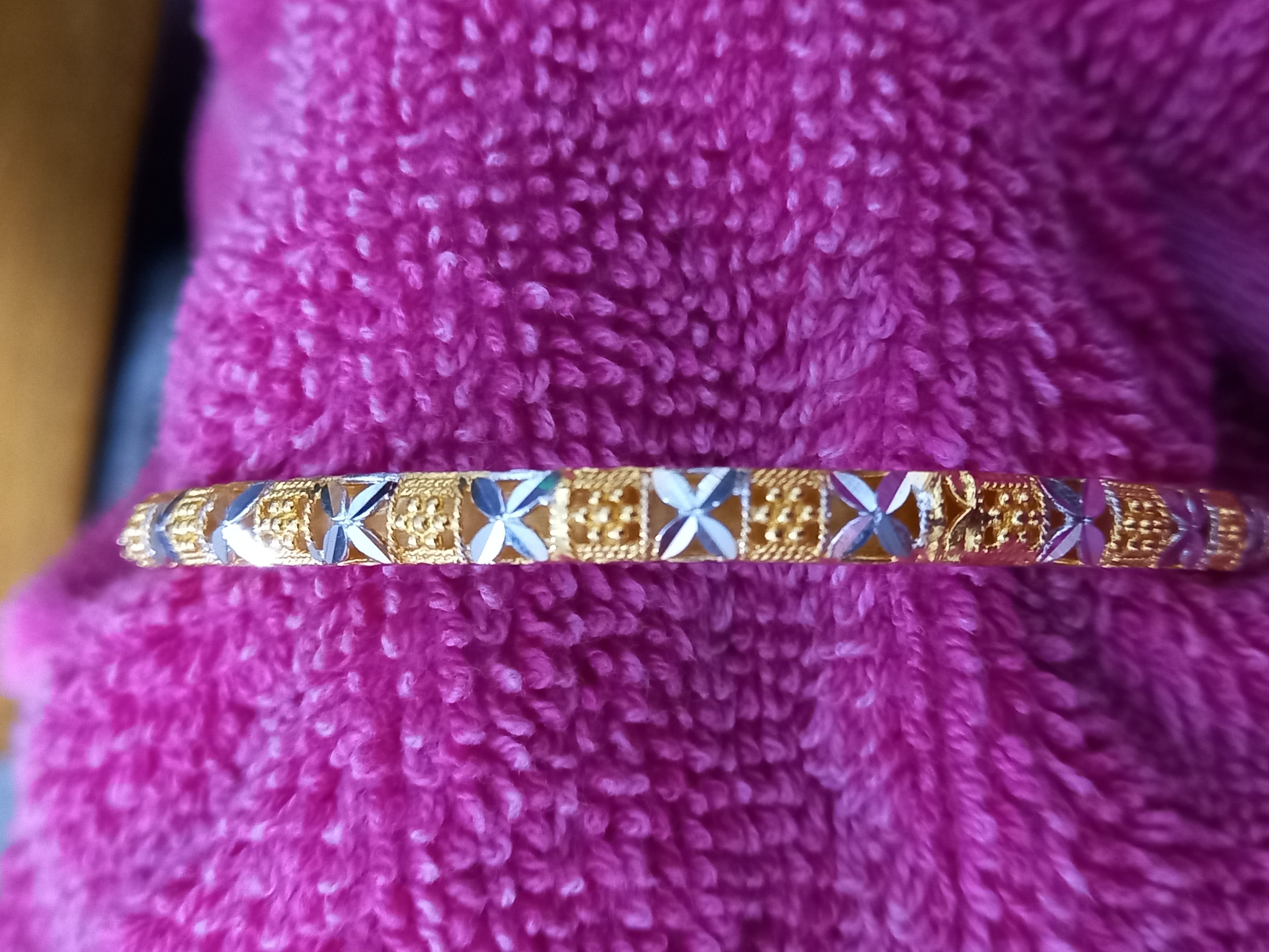 Traditional indian Banle for Women 3D print model 3D print model_2