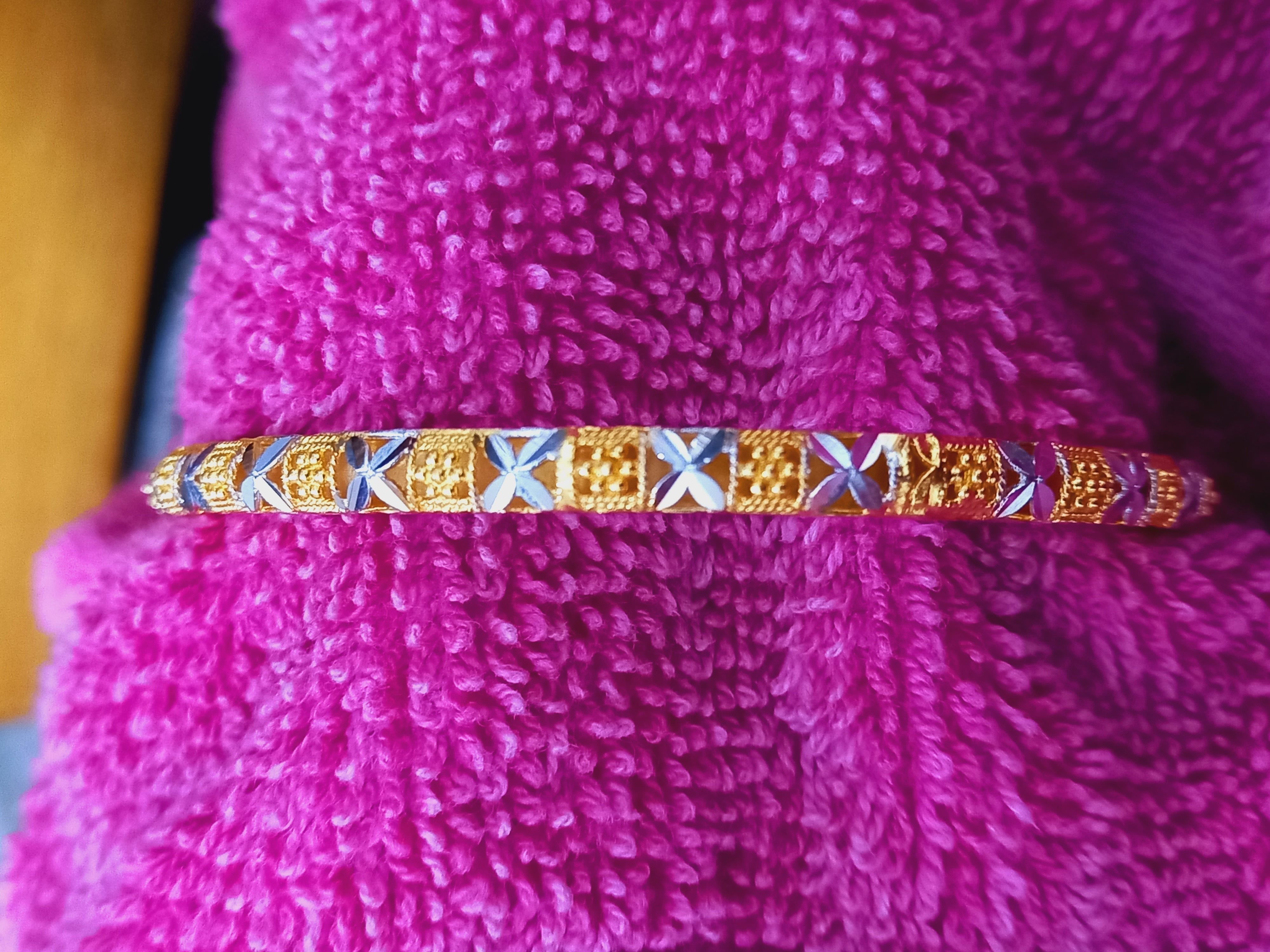 Traditional indian Banle for Women 3D print model 3D print model_4