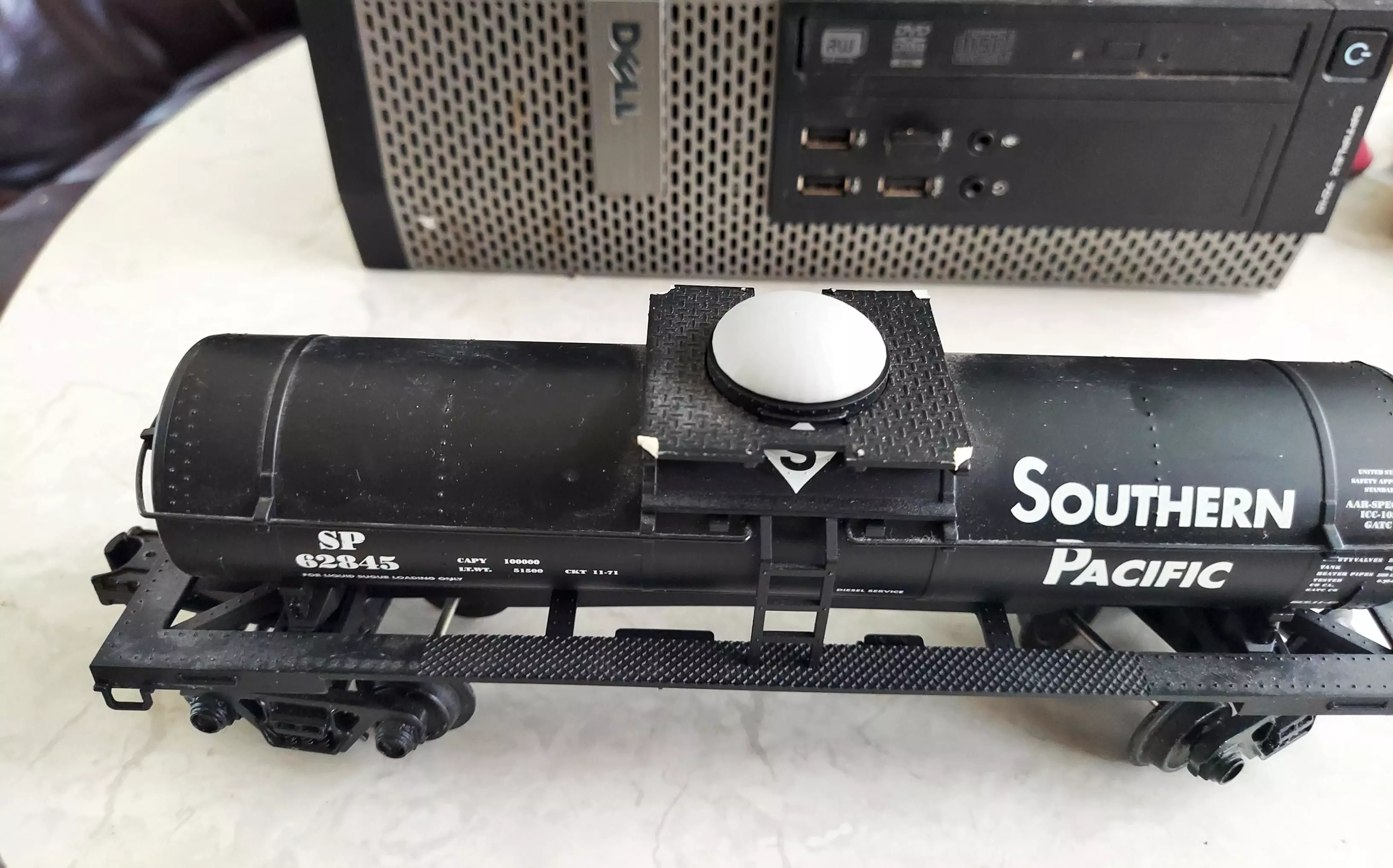 Lionel O gauge tanker car replacement cap Free 3D model_0