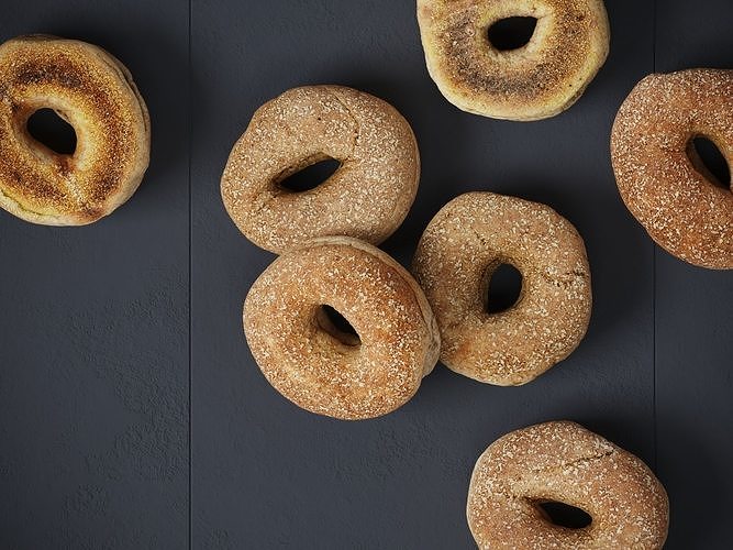Whole Wheat Bagel Low-poly 3D model 4