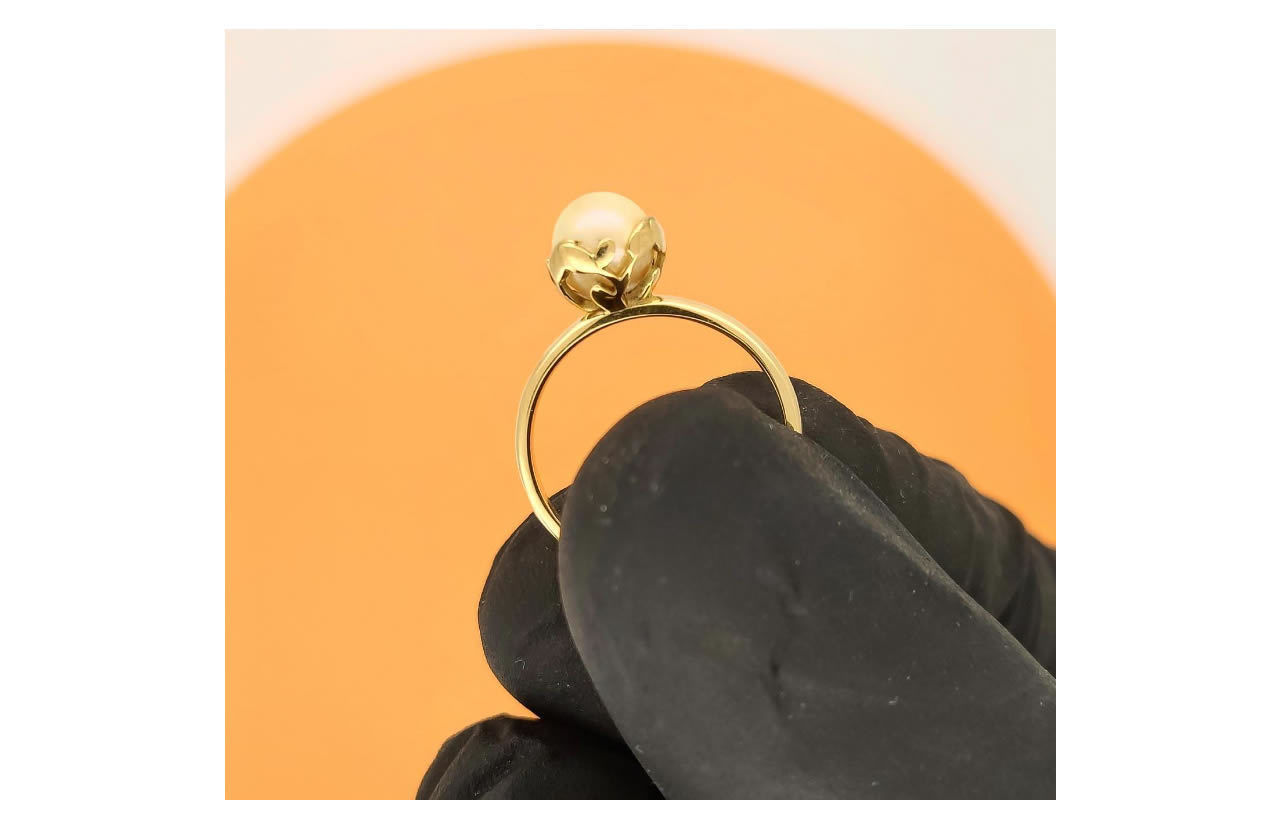 Exquisite Pearl Ring with Intricate Branch Design 3D print model_1