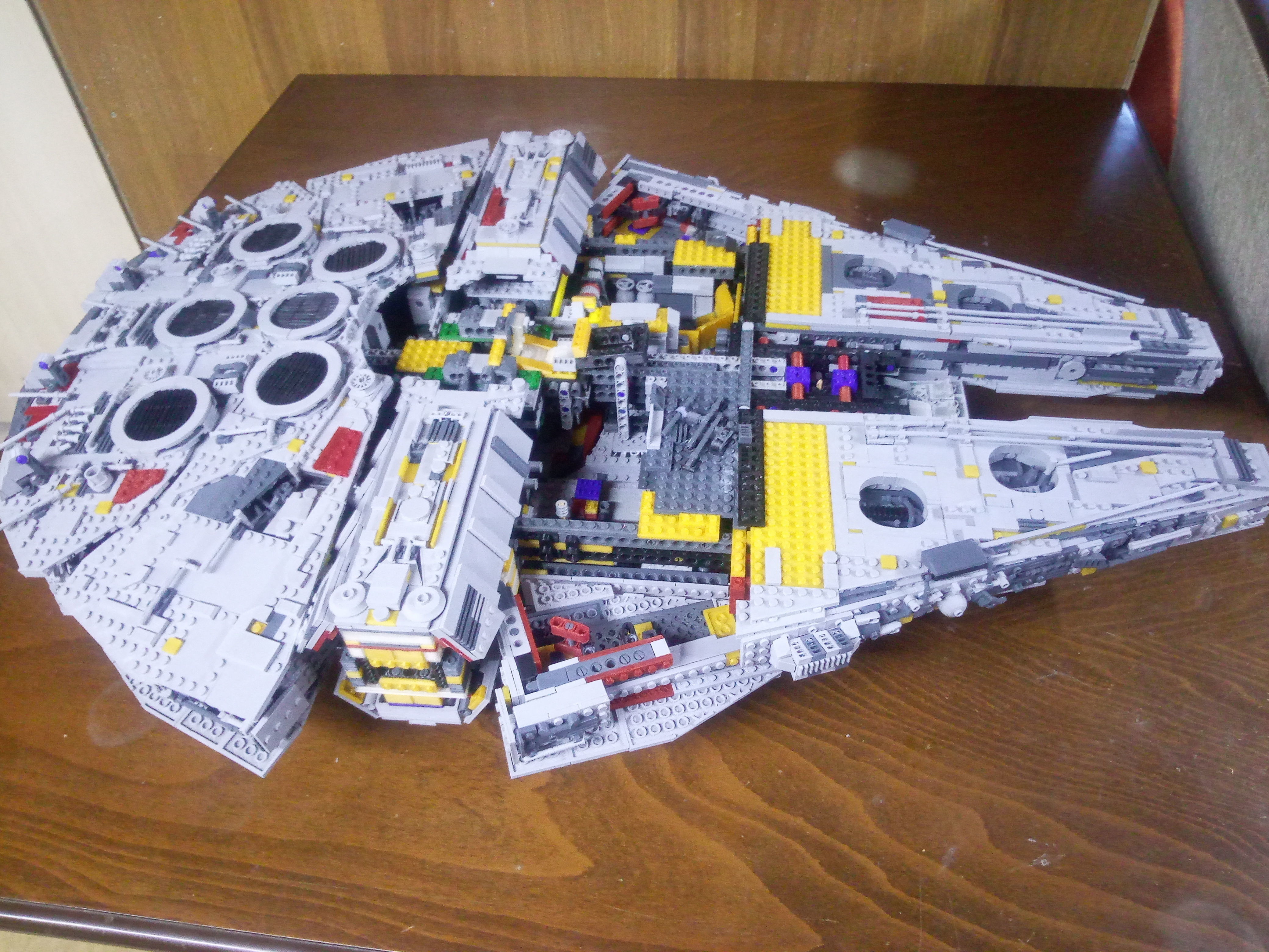 MILLENIUM FALCON 3D print model_7