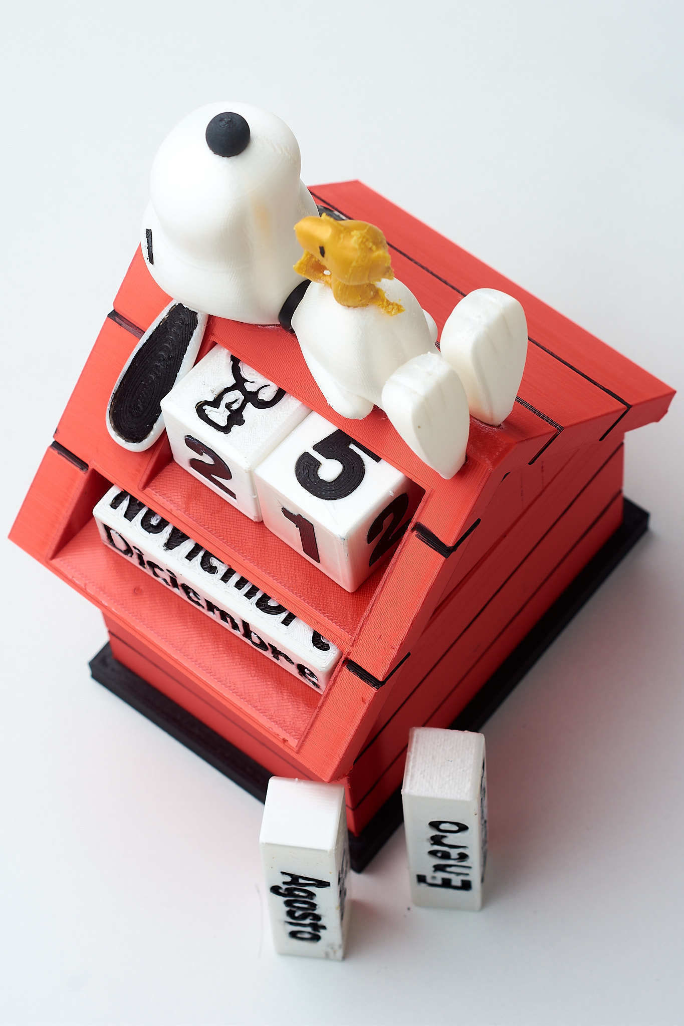 Snoopy and Woodstock Perpetual Desk Calendar 3D print model_7