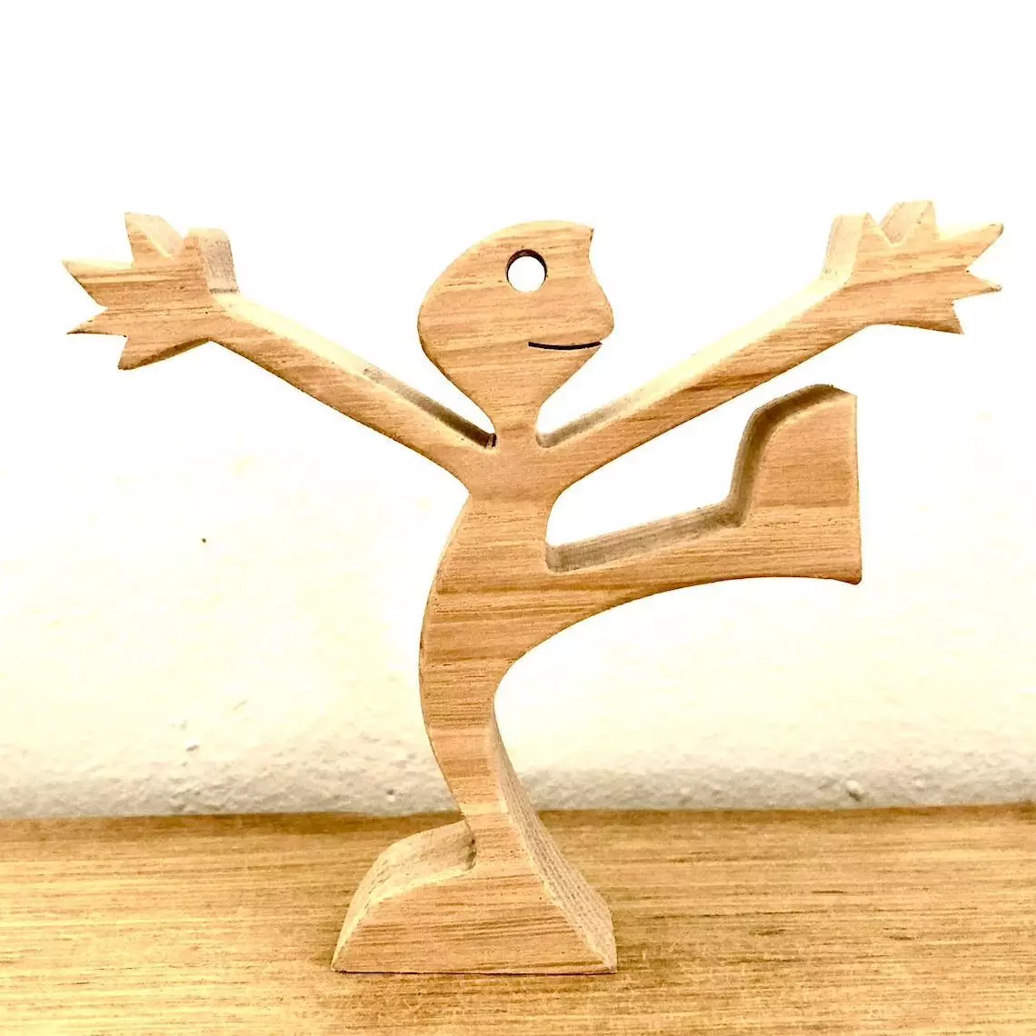 SCULPTURE OF A HAPPY MAN STL and SVG 3D print model_0