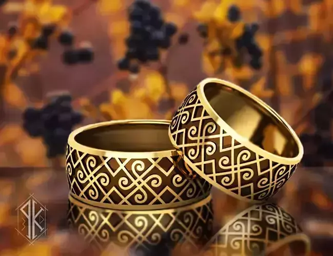 Patterned ring