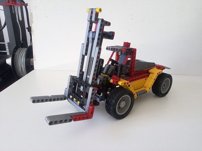 forklift  Free 3D print model