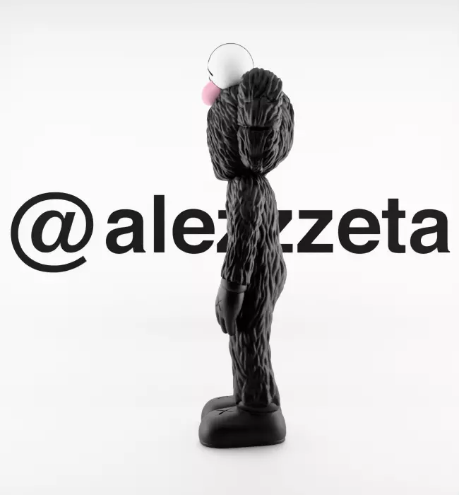 Kaws BFF x Uzi BFF x Bloody Hands Companion for Print 3D print model_5